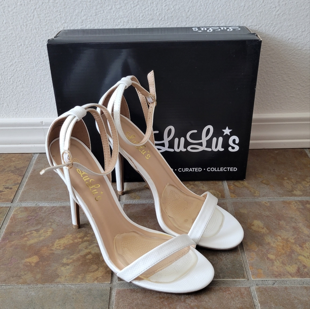 Lulu's Remi white ankle strap heel
